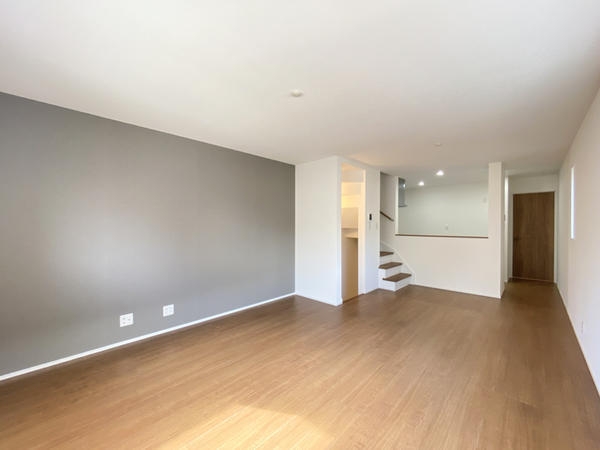 相模原市南区南台2丁目　新築戸建　全2棟　2号棟