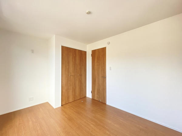 相模原市南区南台2丁目　新築戸建　全2棟　2号棟