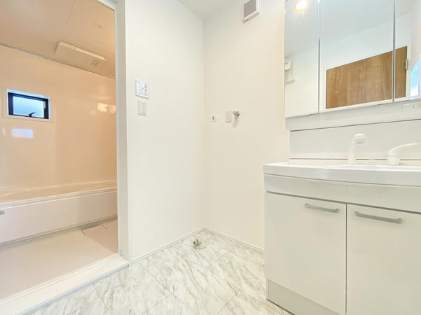 相模原市南区南台2丁目　新築戸建　全2棟　2号棟