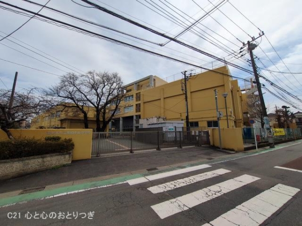 海老名市東柏ケ谷４丁目の中古一戸建て(海老名市立東柏ケ谷小学校)