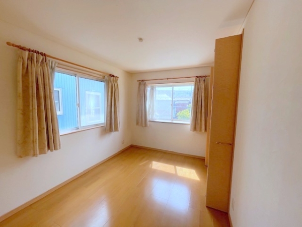 海老名市東柏ケ谷４丁目の中古一戸建て