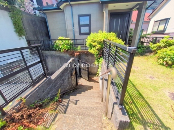 町田市金井１丁目の中古一戸建て