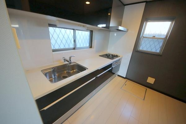 座間市新田宿の中古一戸建て