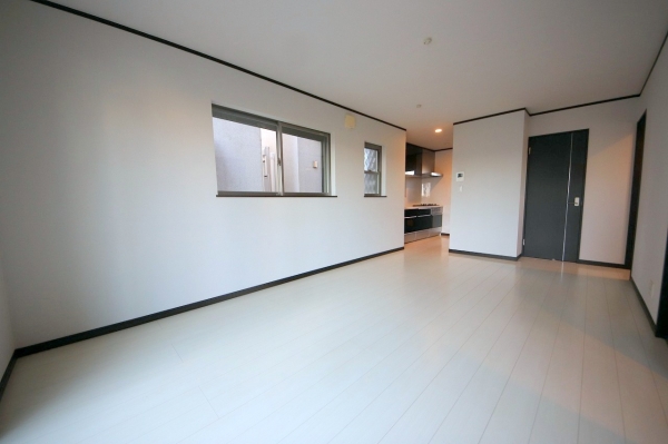 座間市新田宿の中古一戸建て