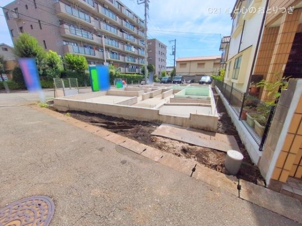 相模原市中央区南橋本１丁目の新築一戸建