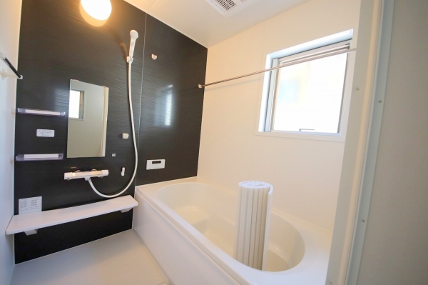 座間市南栗原6丁目　新築戸建　全2棟　2号棟