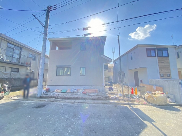 横浜市瀬谷区宮沢２丁目　新築戸建　全２棟　２号棟