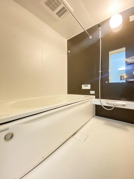 大和市鶴間1丁目　新築戸建　2号棟