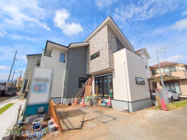 座間市新田宿の新築一戸建