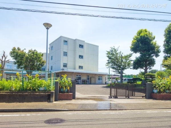 横浜市戸塚区南舞岡1丁目の新築一戸建(横浜市立日限山中学校)