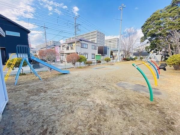 ルネ・エアズヒルIV番館(国分やまに児童公園)