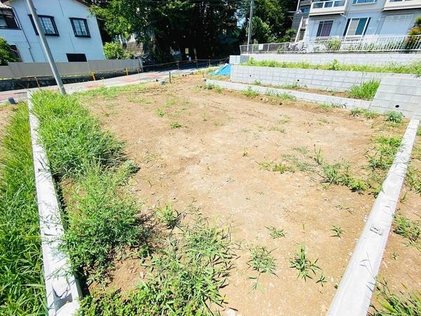 綾瀬市寺尾本町3丁目　新築戸建　全8区画　3号棟
