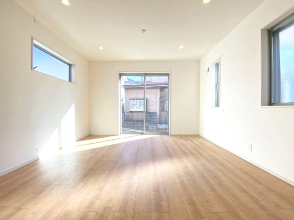 綾瀬市落合南3丁目　新築戸建　全2棟　1号棟