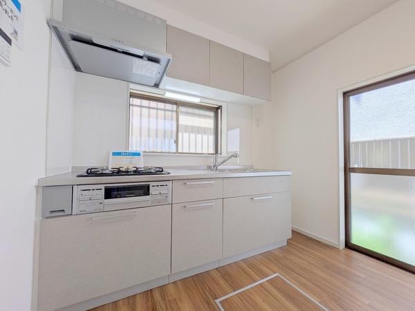 座間市栗原中央２丁目の中古一戸建て