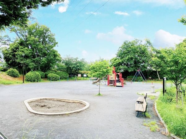 横浜市青葉区美しが丘２丁目の土地(美しが丘第四公園)