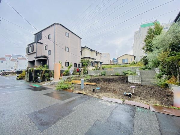 綾瀬市大上１丁目の土地