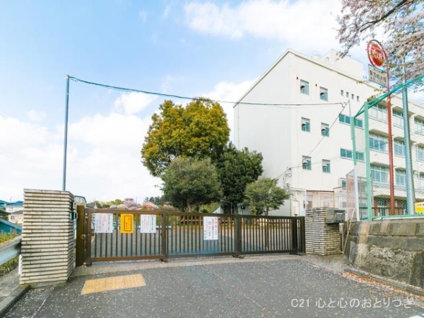 横浜市旭区上川井町の新築一戸建(横浜市立上川井小学校)