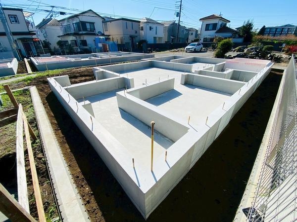 綾瀬市深谷上7丁目　新築戸建　全5棟　3号棟