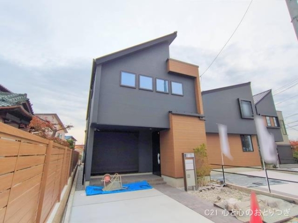 大和市下鶴間の新築一戸建