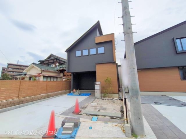 大和市下鶴間の新築一戸建