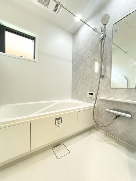 綾瀬市小園　新築戸建