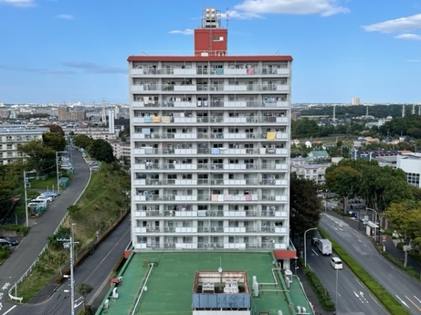 湘南スカイハイツ　1　4号棟