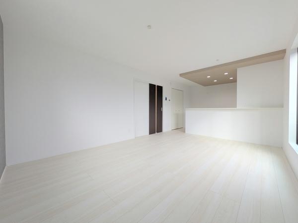 綾瀬市寺尾本町1丁目2期　新築分譲住宅　6号棟