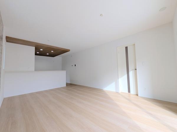 綾瀬市寺尾本町1丁目2期　新築分譲住宅　5号棟