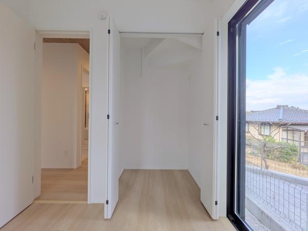 綾瀬市寺尾本町1丁目2期　新築分譲住宅　5号棟