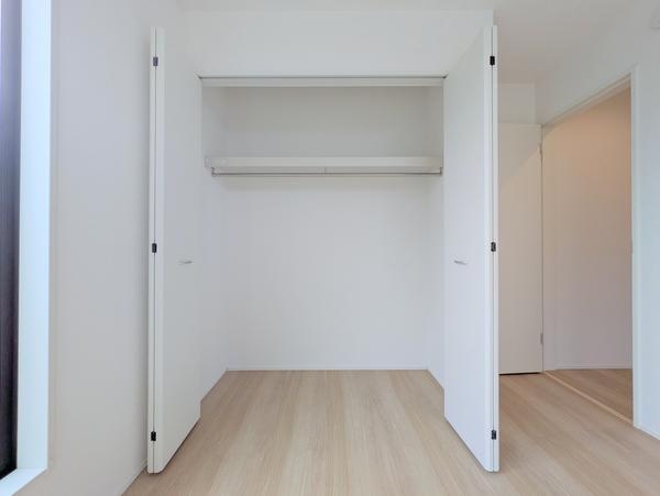 綾瀬市寺尾本町1丁目2期　新築分譲住宅　5号棟