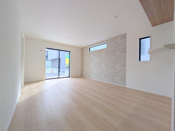 綾瀬市寺尾本町1丁目2期　新築分譲住宅　5号棟