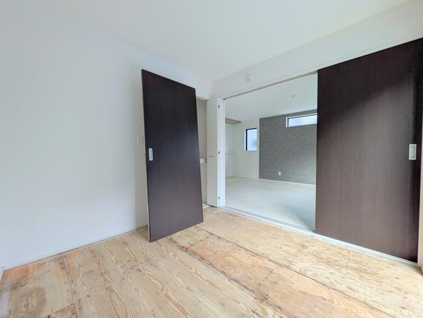 綾瀬市寺尾本町1丁目2期　新築分譲住宅　4号棟