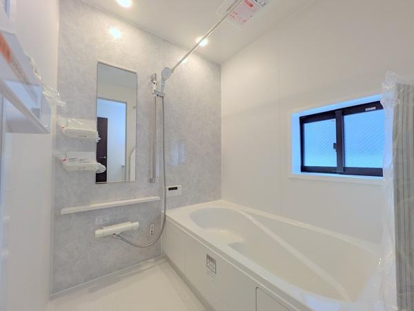 綾瀬市寺尾本町1丁目2期　新築分譲住宅　4号棟