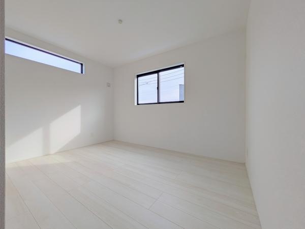 綾瀬市寺尾本町1丁目2期　新築分譲住宅　4号棟