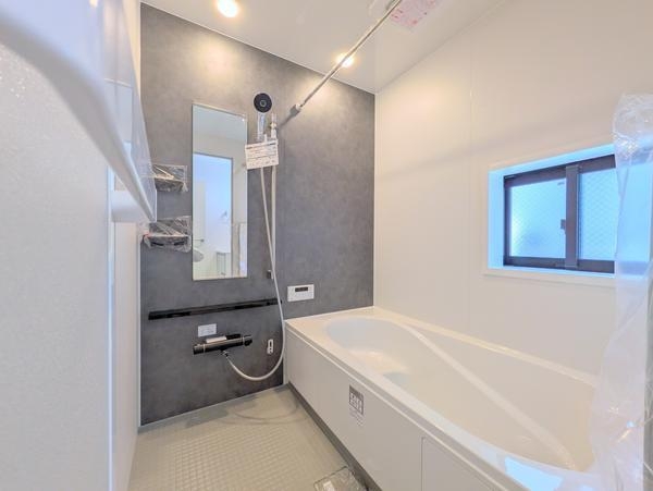 綾瀬市寺尾本町1丁目2期　新築分譲住宅　3号棟