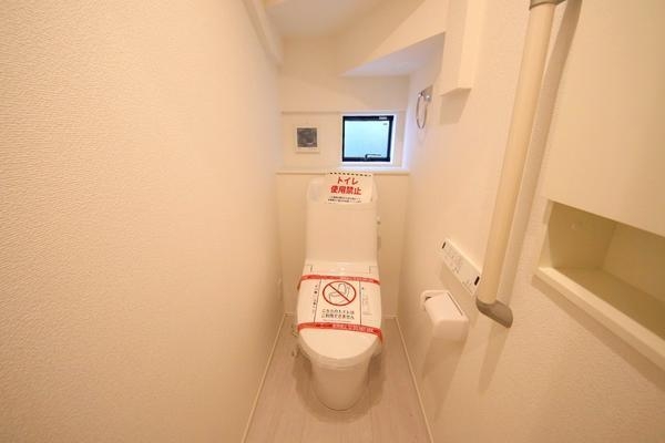 綾瀬市寺尾本町1丁目2期　新築分譲住宅　2号棟