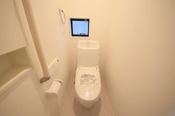 綾瀬市寺尾本町1丁目2期　新築分譲住宅　1号棟