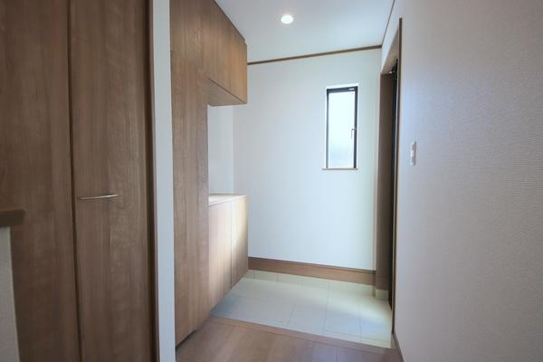 相模原市南区上鶴間1丁目　新築分譲住宅　B号棟