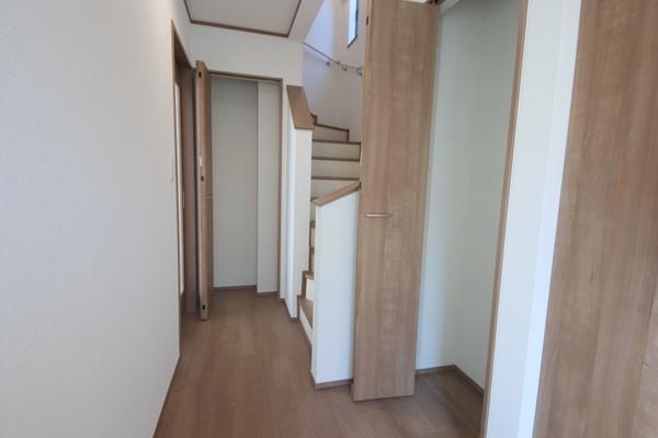 相模原市南区上鶴間1丁目　新築分譲住宅　B号棟