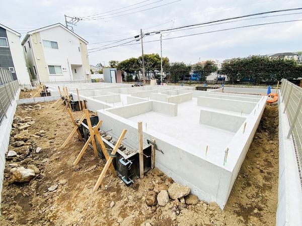 綾瀬市深谷中4丁目　新築戸建　全2棟　B号棟