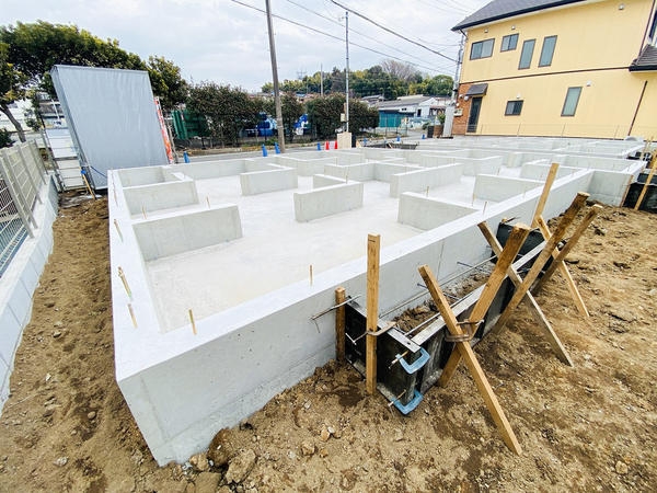 綾瀬市深谷中4丁目　新築戸建　全2棟　A号棟