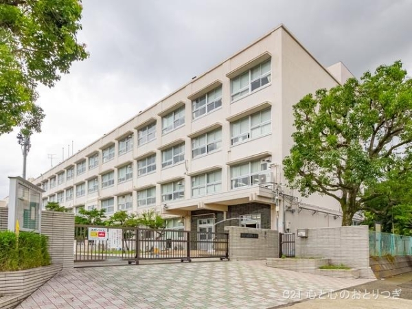 横浜市青葉区鉄町2期　新築分譲住宅(横浜市立鉄小学校)