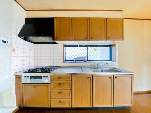 座間市小松原２丁目の中古一戸建て