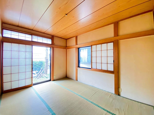 座間市小松原２丁目の中古一戸建て