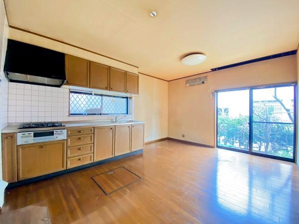 座間市小松原２丁目の中古一戸建て