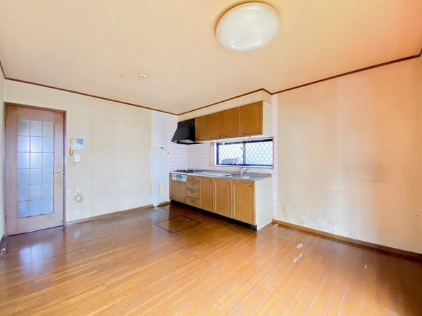 座間市小松原２丁目の中古一戸建て