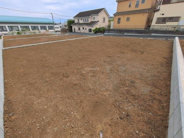 座間市緑ケ丘５丁目の土地