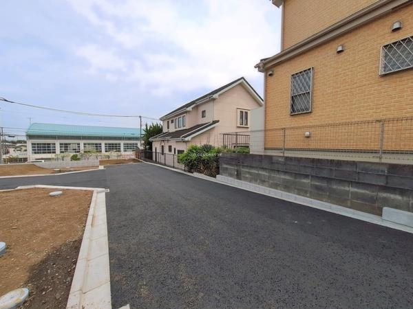 座間市緑ケ丘５丁目の土地