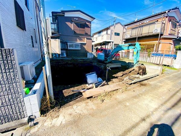 座間市ひばりが丘1丁目　新築戸建