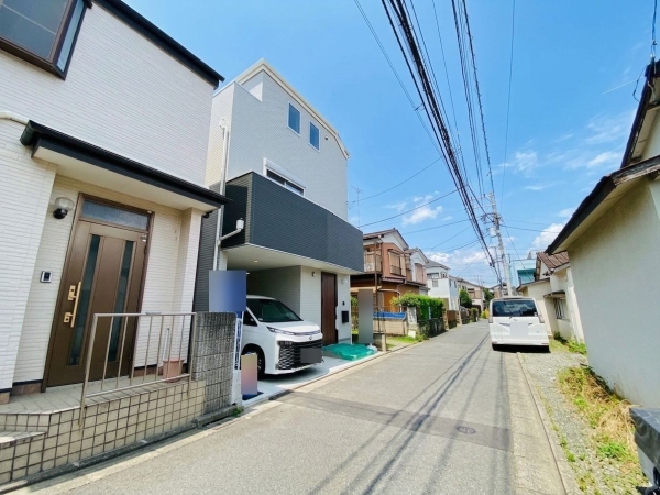 座間市ひばりが丘1丁目　新築戸建